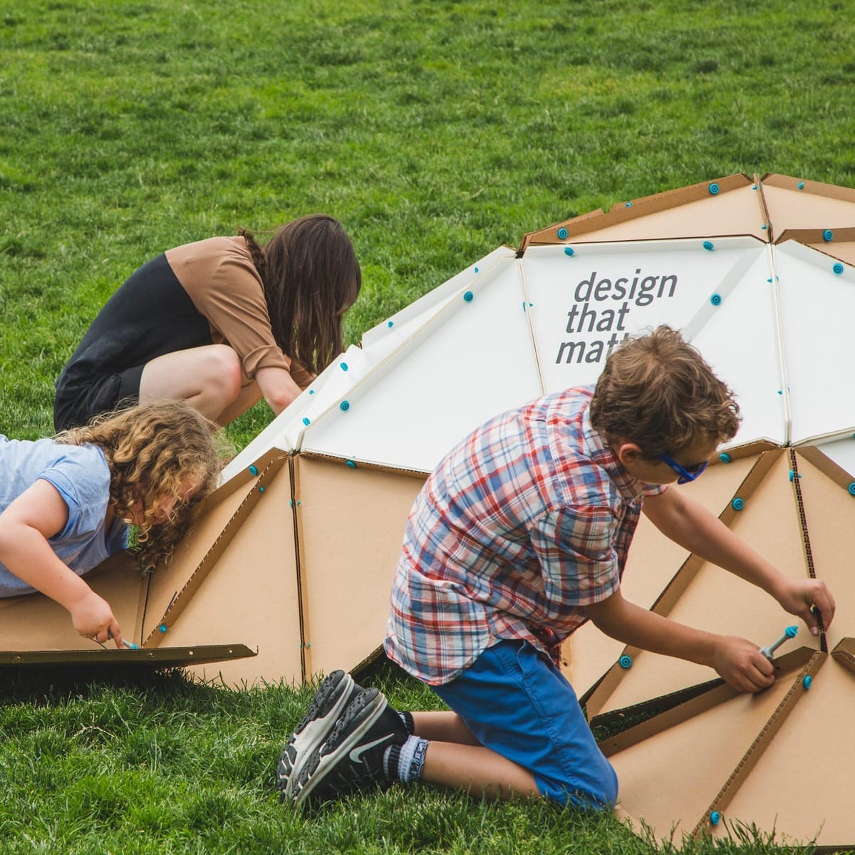 Makedo Cardboard-Building System - Lee Valley Tools